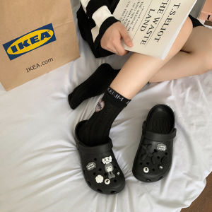 Tsion คอลเลคชั่นพร้อมจัดส่ง รองเท้าแตะรัดส้นหัวโต งานดี ทรงสวย น้ำหนักเบา กันลื่นเน้นๆ พร้อมส่งให้เลือก 4 สี ใส่ไปเที่ยวก็ดี ใส่ไปเรียนก็ได้ รุ่นนี้มาพร้อมตัวติดการ์ตูนสุดน่ารัก ใครสนใจงานดีๆ แนะนำเลย ด่วนๆๆๆ