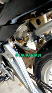 Akrilik Mudflap Penahan Lumpur Ninja R SS: Akrilik Penahan Lumpur Berkualitas