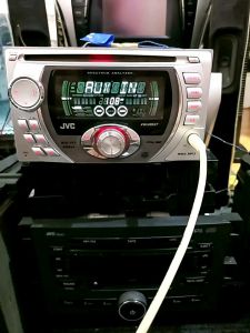 Đầu phát nhạc CD JVC KW - XG55T