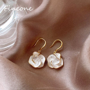 ต่างหูจี้ดอกคามิเลียสีขาวหรูหราแฟชั่นใหม่สำหรับสุภาพสตรีเครื่องประดับอัญมณี