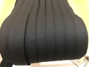 Daun resleting zipper waterproof terbalik no 5 anti air PU halus dan tebal karet 100 yard