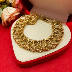 สร้อยข้อมืองานดิบทองเหลืองลายห่วงคล้องตัดลาย ความยาว 8 นิ้ว เเฟชั่น งานดิบยังไม่ได้ชุบ ทองเหลืองโบราณ ใส่ได้ทุกโอกาส พร้อมส่ง