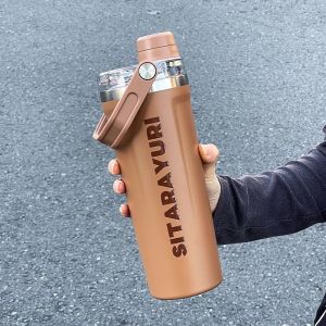 1pc 800ml Magnetic Lid Insulated Water Bottle Minimalist Letter Print Handle Water Cup Office and Outdoor Insulated Cup2026