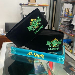 Peci NU Hitam Bordir Nama Bawah Logo Langsung Jadi