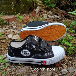 Sepatu sekolah nb sol karet kuning sd smp sma laki laki cewe boot