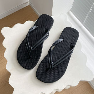 [Free Shipping] Womens summer soft-soled flip-flops for outdoor wear suitable for travel and beach use