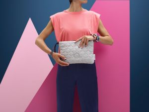 Bugaboo Changing Clutch with Integrated Changing Mat