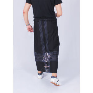 Sarung Kanjeng Sarung Batik Serial Kaligrafi Aksara Jawa Motif Tansah Bingah Pamor