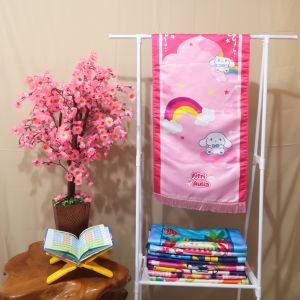 Sajadah Anak Gratis Custom Nama Desain Karakter Lucu Sejadah Premium Lapis Busa Anti Slip Kado Souvenir Ulang Tahun