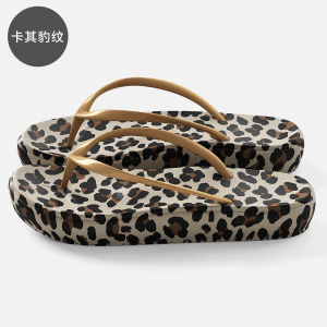 [Free Shipping] Womens summer outdoor breathable soft-soled beach sandals flat slippers comfortable home indoor flip-flops