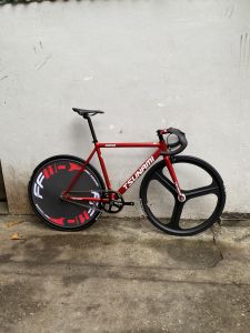 (Chat với shop trước khi đặt hàng) Xe đạp fixed gear Tsunami 100 đỏ vành trước 3 đao mới 100 %