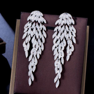 SEQUITO Gorgeous Super Long Feather Dangle Drop Earrings Full Micro Pave AAA Cubic Zirconia Crystal White Gold Plated Noble Wedding Banquet Jewelry for Bride SE643
