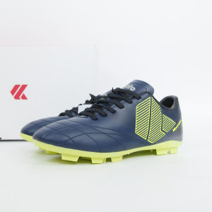 รองเท้าสตั๊ดเด็ก Kito BN9 รุ่น Maverick สีสวย มาพร้อมดีไซน์สุดเก๋ ลายกราฟิกสุดเท่ไม่ซ้ำใคร แถมฟรีถุงเท้า 1คู่