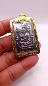 K203 พระสมเด็จ สมเด็จวัดระฆัง หลวงพ่อโต เบญจภาคี หลัง คาถา ชินบัญชร เนื้อ นวะ เลี่ยม กรอบทอง ไมครอน ขนาด 3.3x5.5 ซม