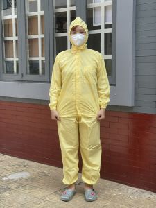 Quần áo thủy sản Silk Vàng + Nón thoáng mịn mặc mát phù hợp trong sản xuất chế biến thủy sản thực phẩm
