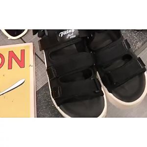 [Free Shipping] 2025 Summer New Thick-Soled Sports Sandals For Women With Velcro Fastening Versatile CoupleS Flat Trendy Casual Beach Shoes