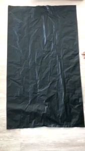 พลาสติกรองกล่อง ถุงดำรองกล่องโฟม ถุงขยะ อย่างหนา ขนาด 36*45 บรรจุ 1 กก.