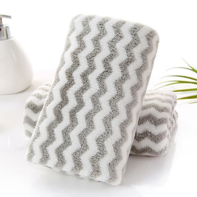 Combo%20Kh%C4%83n%20m%E1%BA%B7t%20l%C3%B4ng%20m%E1%BB%8Bn%20xu%E1%BA%A5t%20H%C3%A0n%2030x50cm%20(Nhi%E1%BB%81u%20m%C3%A0u)%20-%20Image%204