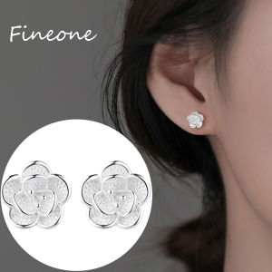 New Delicate White Camellia Flower Earrings For Women Party Elegant Mini Stud Earrings