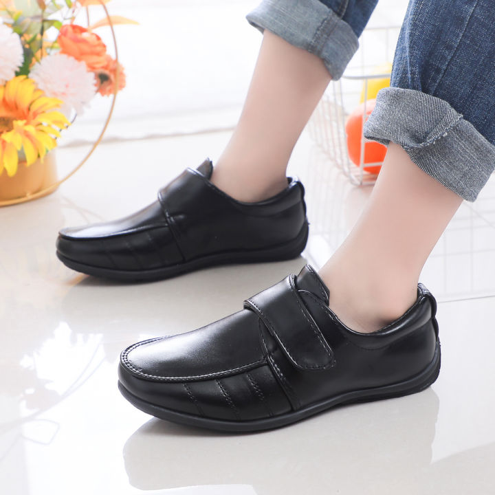 Boys black shoes hot sale size 3