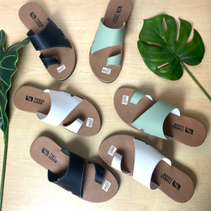 THREELOOK Official - Sendal Jepit Wanita Sandal Kulit Wanita Terbaru Anti Licin - NAYLA