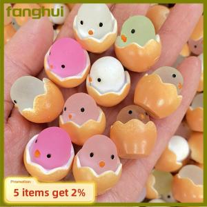 fanghui 20ชิ้นลูกไก่ไข่อีสเตอร์ตกแต่งภูมิทัศน์ไมโครเรืองแสงเครื่องประดับไข่อีสเตอร์ของเล่นเด็กแปลกใหม่ของตกแต่งอีสเตอร์ของขวัญ DIY