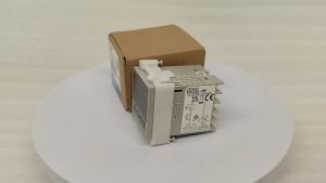 New and Original OMRON Generic Temperature Controller E5CSL-RP E5CSL-QP E5CSL-RTC E5CSL-QTC Cheaper Thermostat Control Switches