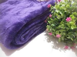 ผ้าห่มนาโน สีพื้น 6 ฟุต ขนาดกว้าง 180 ซม. x ยาว 200 ซม.ผลิตจากเส้นใยสังเคราะห์ที่มีความละเอียดสูง เนื้อผ้าสัมผัสเนียน นุ่มลื่น ไม่เป็นขุย อบอุ่นสบาย ซักทำความสะอาดง่าย แห้งเร็ว ลดลดการเกิดเชื้อราและกลิ่นอับ