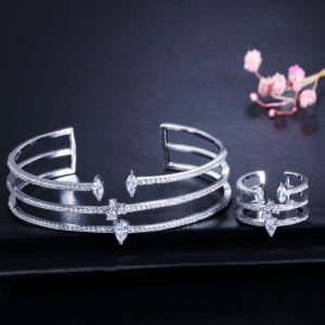 SEQUITO Temperament Women Three Circle Hollow Out Wrist Bangle Ring Set Silvery Micro Inlay Tiny AAAAA Cubic Zirconia Bracelet Banquet Party Jewelry SJ314