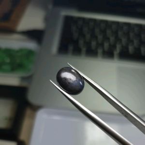 5950-ĐÁ SAPHIA ĐEN( THIÊN NHIÊN) không xử lý