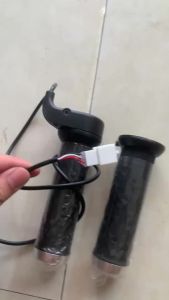 Tay ga xe điện Yadea X5 mẫu giác dẹp