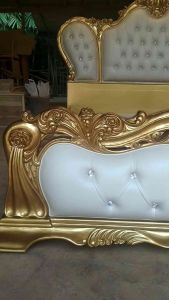 Dipan Ukir Luxury Eropa Custom Modern Ranjang Dewasa Gold Berkualitas Meubel Jepara