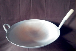 Wajan Nasi Goreng Alumunium Besar Asli Garut Diamter 43Cm Anti Lengket dan Anti karat.