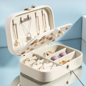 กล่องกำมะหยี่ กล่องเก็บต่างหู สร้อยคอ แหวน Jewelry Case Box