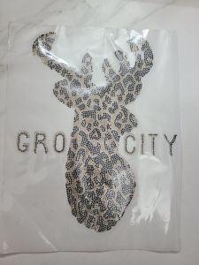 Hình đính đá ủi nhiệt trang trí