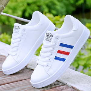 Mens Casual Sneakers White Running Shoes for Men Korean Style Fashion Soft and Comfortable Casual Shoes Street Style 2019 New Kasut Lelaki Casual