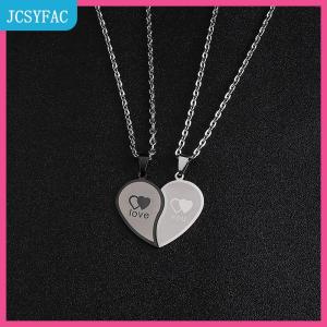 JCSYFAC Cặp vợ chồng đồ trang sức dây chuyền trái tim vài Vòng cổ thép không gỉ khắc tình yêu Mặt dây chuyền vòng cổ Ngày Valentine