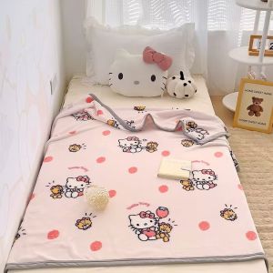 Selimut Bulu Anak Motif Sanrio Bahan Milkwool Ukuran 100x150cm Motif Disney