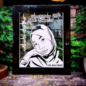 FOTO CUTTINGPAPER TRANSPARAN UNIK CUSTOM + CETAK + PIGURA MINIMALIS / KADO ULANG TAHUN KADO ANNIV