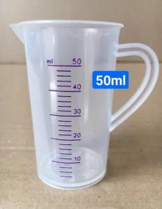 Ca Đong Nhựa 50ml Vạch Xanh(tím)