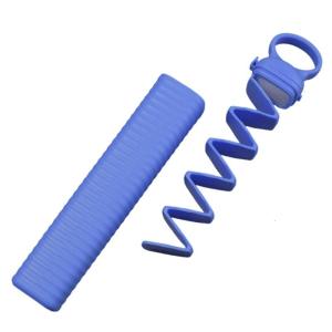 Large Capacity Press Type Ice Cubes Maker Tray With Hanging Hole Easy Releases Ice Making Mould with Leak proof Lid