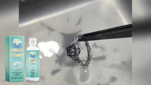 Jakehoe Jewelry cleaner Jewelry and Metal Cleaning Decontamination Anti-Oxidation Rust Removal and Dust Removal Care Solution