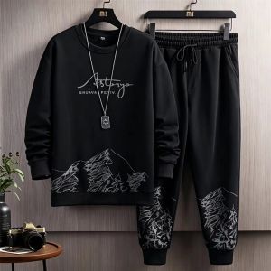 2026 Autumn and winter round neck sweatshirt for men trendy loose pullover running fashion casual sports suit