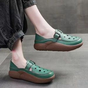 [Free Shipping] Branded Off-Size Perforated Closed-Toe WomenS Sandals 2026 Fashion Summer Thick-Soled New Breathable Versatile Style