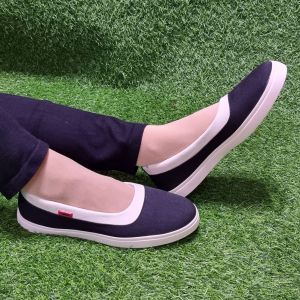 Sepatu wanita flat mary jane slip on terbaru kekinian viral kanvas import murah karet lentur nyaman