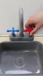 Children Role Play Kitchen Sink Faucet Toy With Realistic Feature Easy Assembly Pretend Play Activity Toy for Education