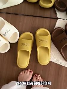 WomenS Sandals 2026 New Summer Outdoor EVA Anti-Odor Indoor Home Couple Soft Sole Bathroom Non-Slip Slippers For Men