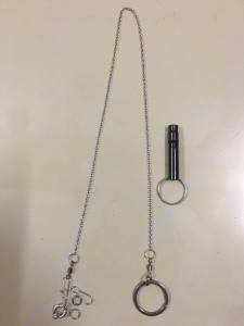 Combo Còi Huấn Luyện và Xích Chân Vẹt Inox Cho: Sun Ngực Hồng Cockatia GC Xích