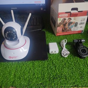 Chính hãng - Camera Wifi Yoosee 3.0Mpx màu trắng chất lượng giá bình dân đầy đủ phụ kiện như hình