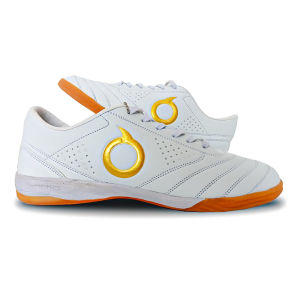 Sepatu Futsal Ortuseight Forte Savage IN Putih Gold